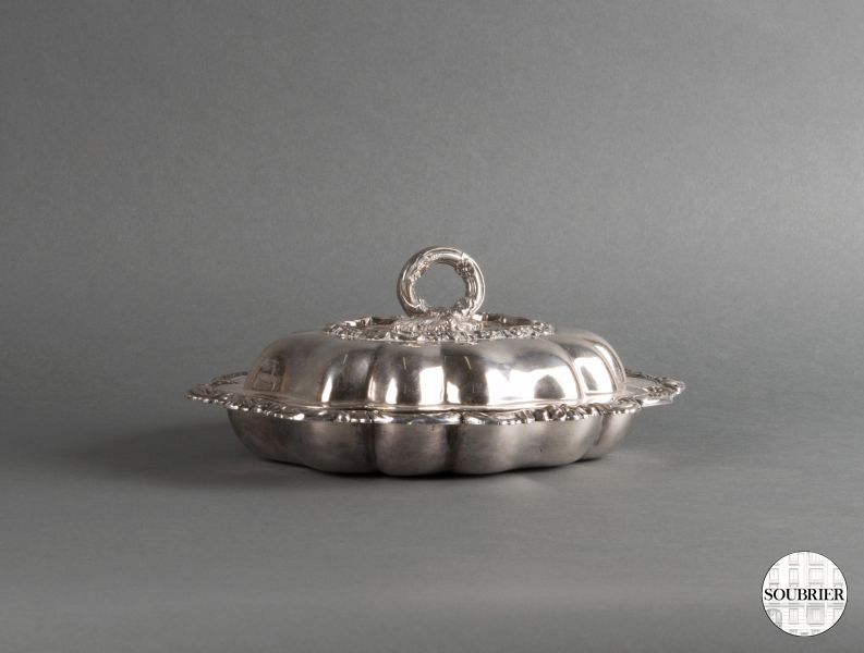 English silver-plated vegetable dish