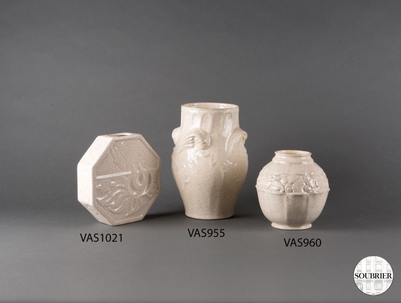 Set of crazed earthenware vases