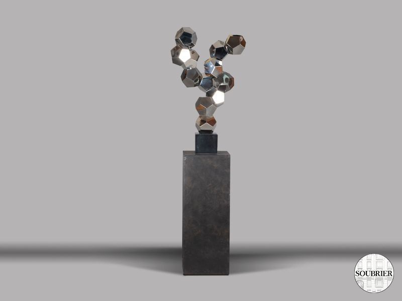 Sculpture moderne petits cubes chromés