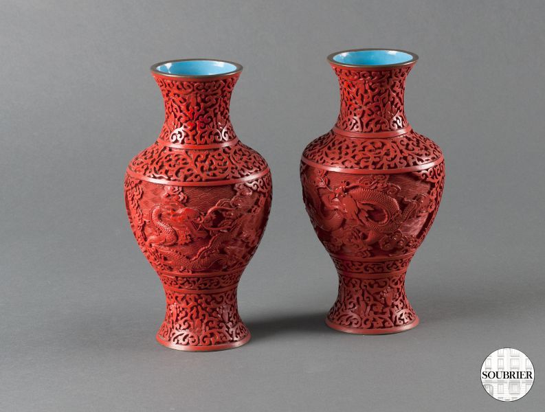 Deux vases chinois
