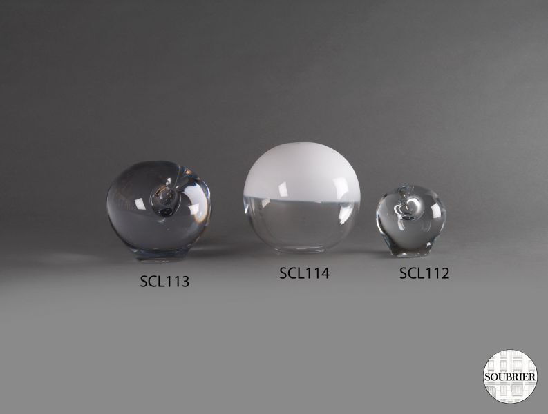 Sculptures globes