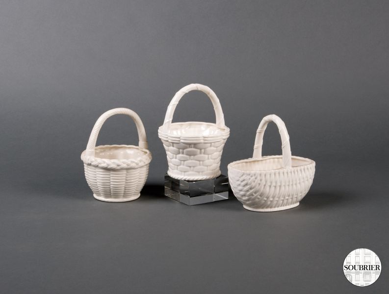 Set of earthenware baskets