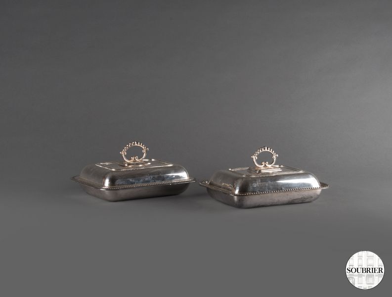Silver-plated vegetable dishes