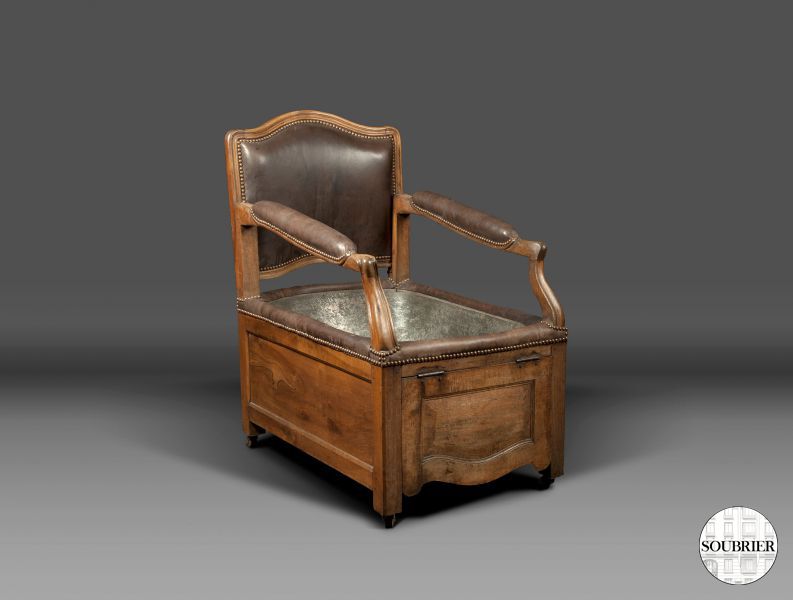 Louis XV chair bathtub