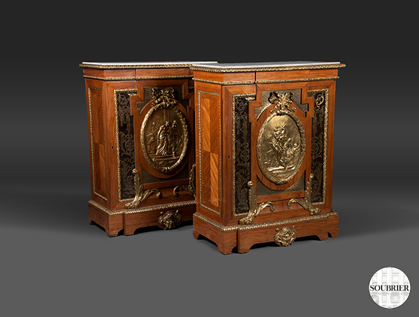 French meubles d'appui cabinets