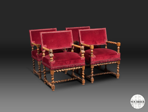 4 fauteuils Louis XIII