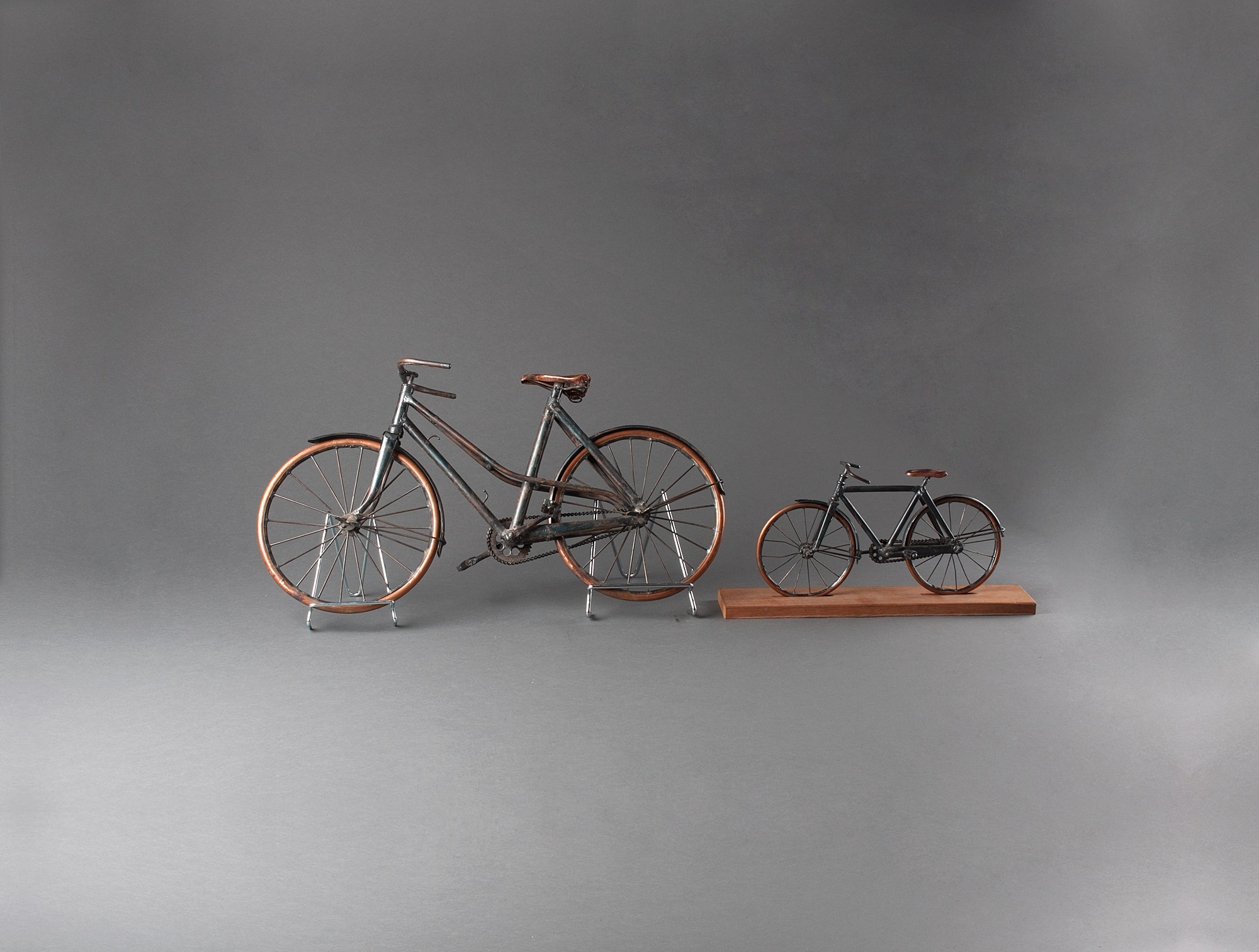 Vélo miniature de scène - COLAXI - Modèle 1/64 - Blanc - Accessoire de  décoration pour décors de table de sable