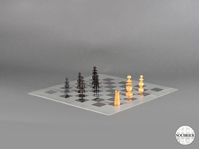 Jeu d'échecs moderne