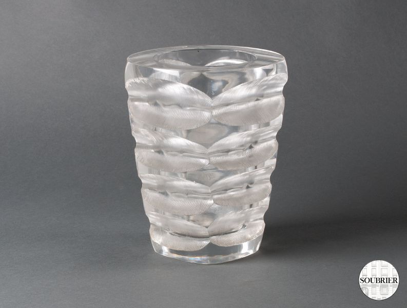Vase en cristal à crans