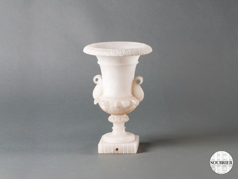 alabaster vase Medicis
