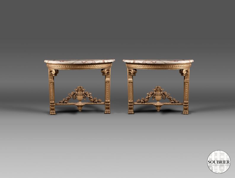 Consoles demi-lune Louis XVI