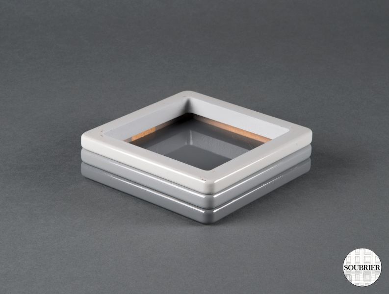 Squared ashtray