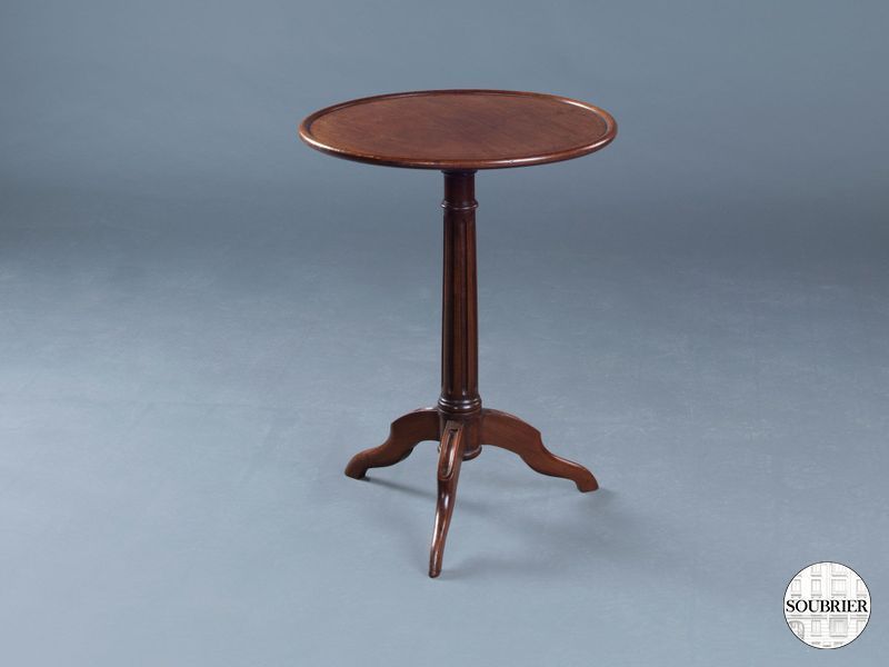 Small pedestal table