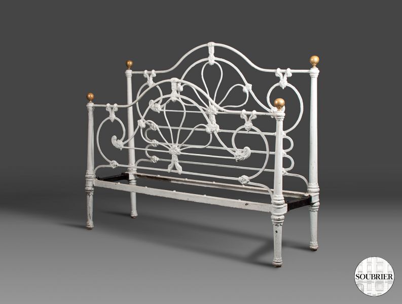 Wrought iron bed white scroll