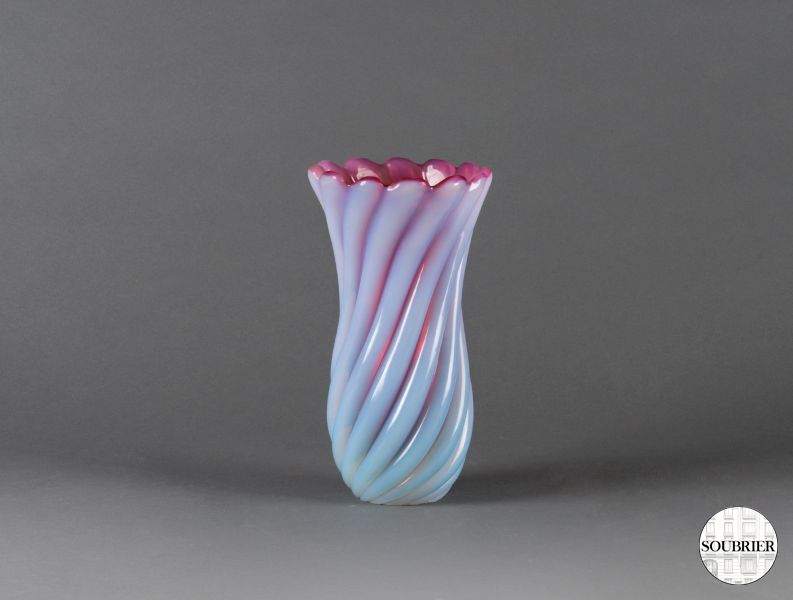 Mauve & fuchsia vase