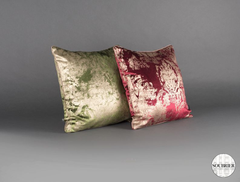 Set of two cushions