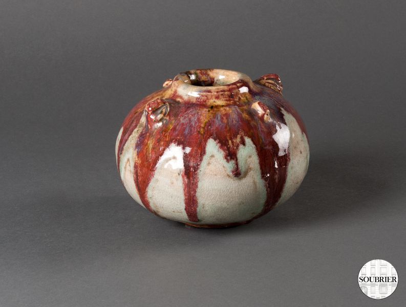 Stoneware vase of Artois