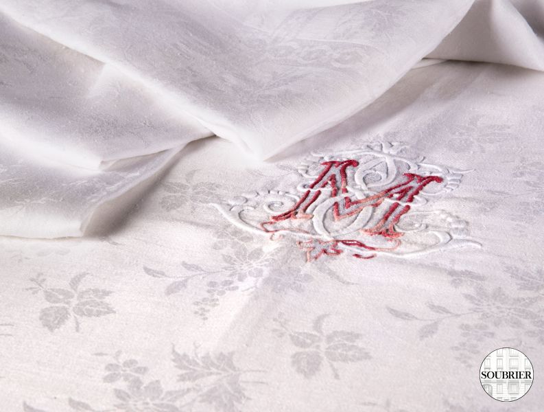 damask tablecloth