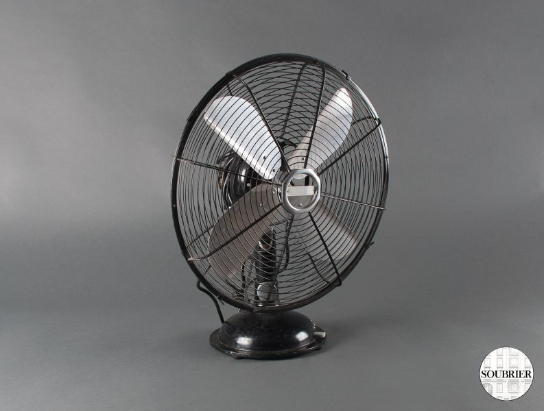 Grand modèle de ventilateur