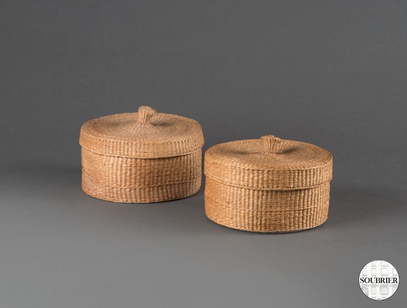 Straw nesting baskets