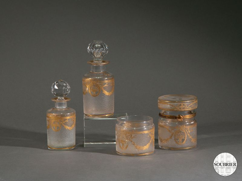 Flacon crystal et bouchon décor guirlande or
