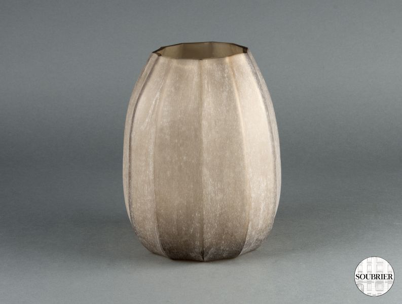 Modern vase