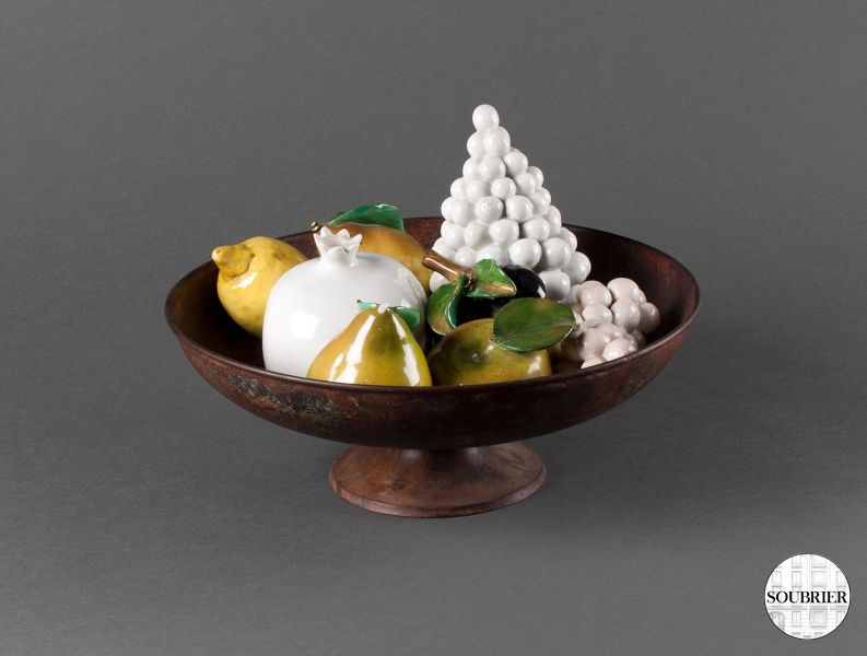 Coupe de fruits en porcelaine