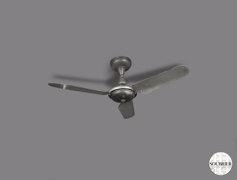 Ceiling fan