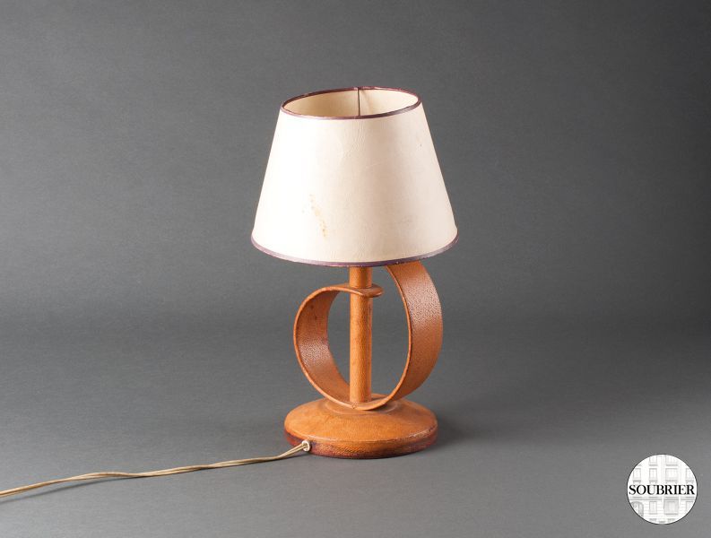 Wood lamp in 1940