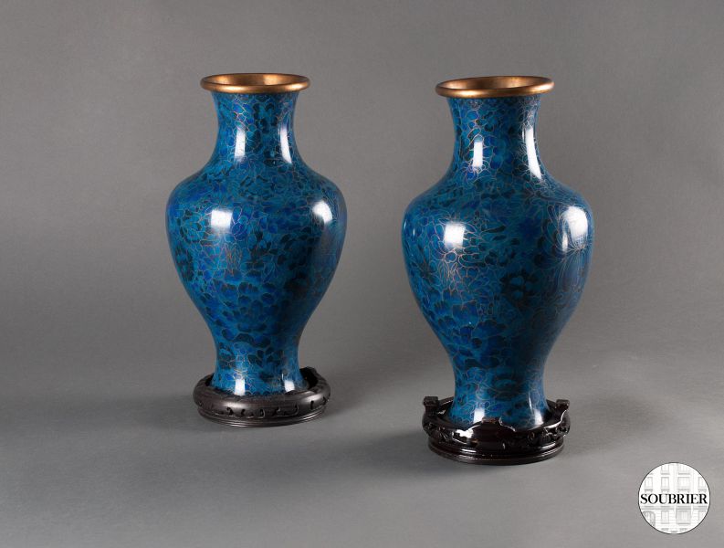 Vase cloisonné en bleu