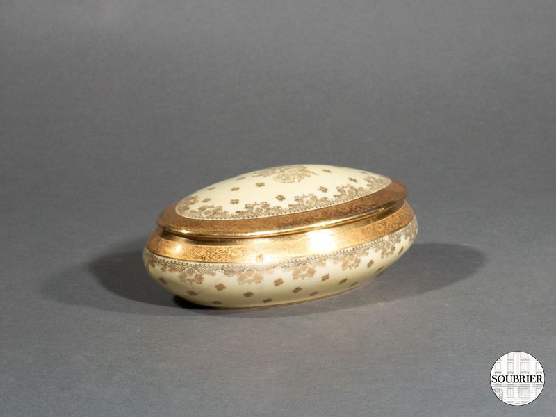 Bombonnière porcelai