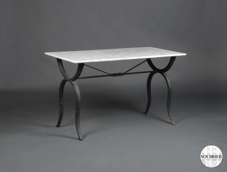 Bistrot table