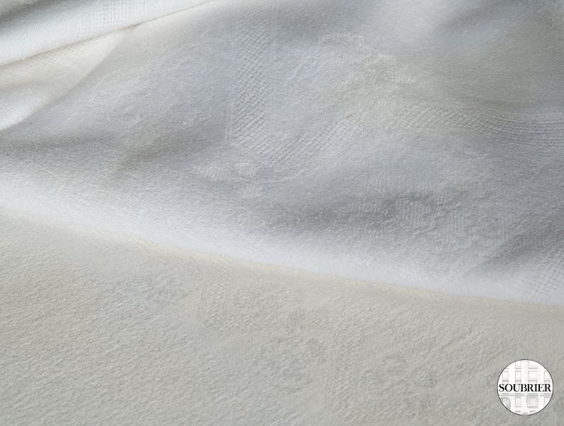 White damask tablecloth