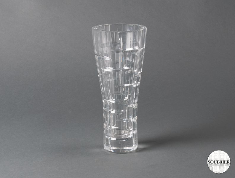 Paire de vases en cristal taillé