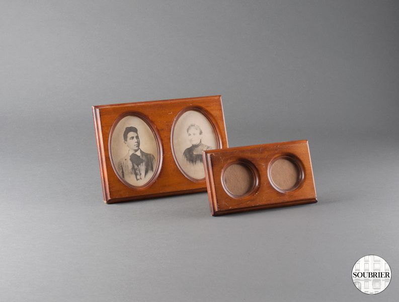 Wooden picture frame