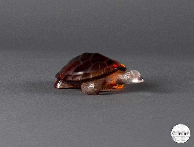 Tortue brune Lalique