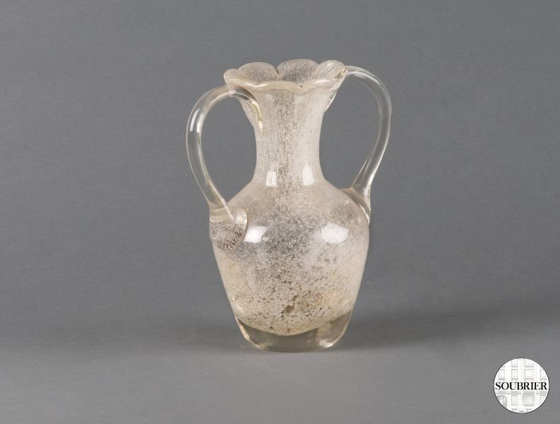 Vase en cristal poudré blanc