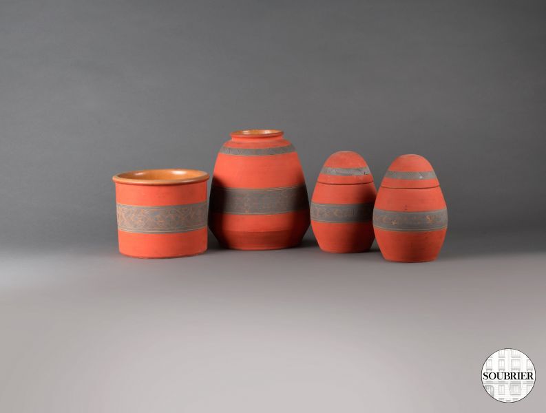 4 vases en terre cuite brique