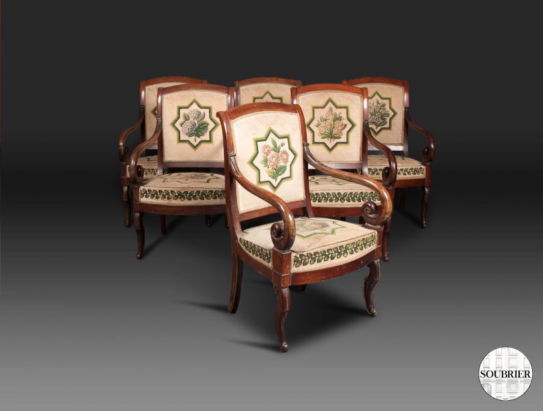 6 Mahogany chairs Restoration