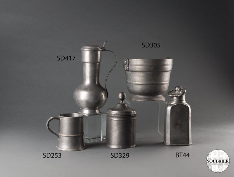 Tin kitchen set