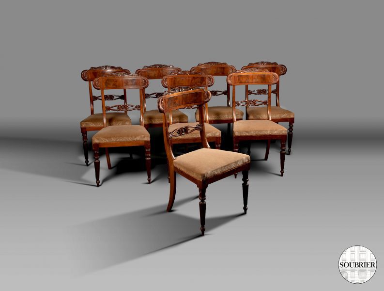 8 Chaises en acajou