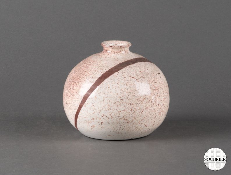 Brown dots earthenware ball vase