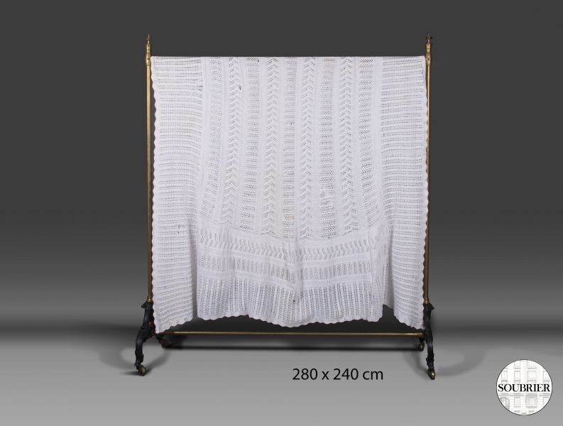white crochet bedspread