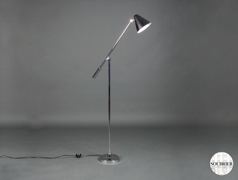 Modern articulated lamp