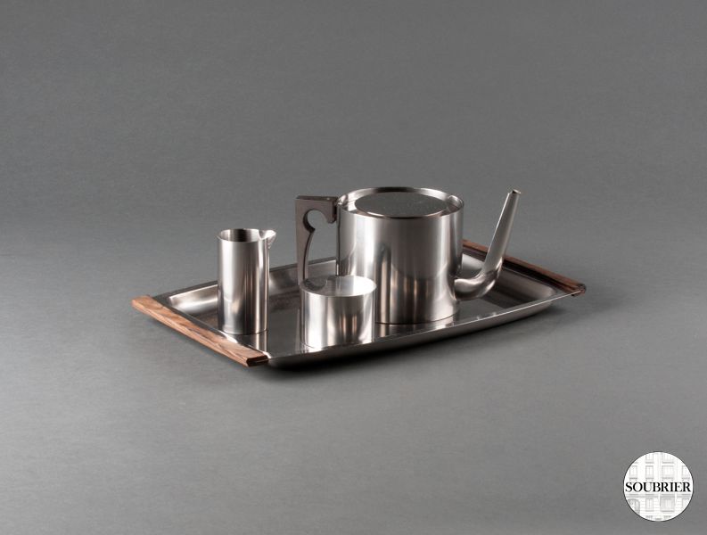 Modern tea service