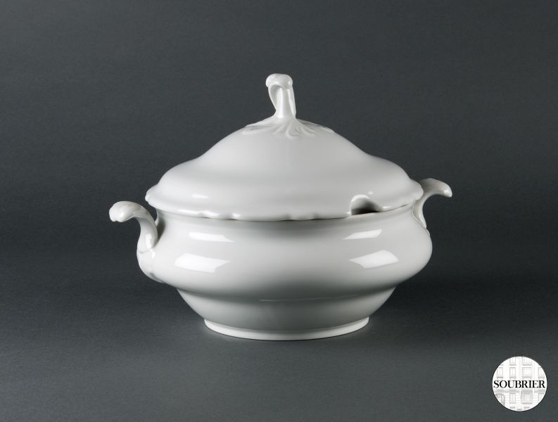 Tureen