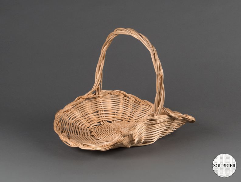 Wicker basket