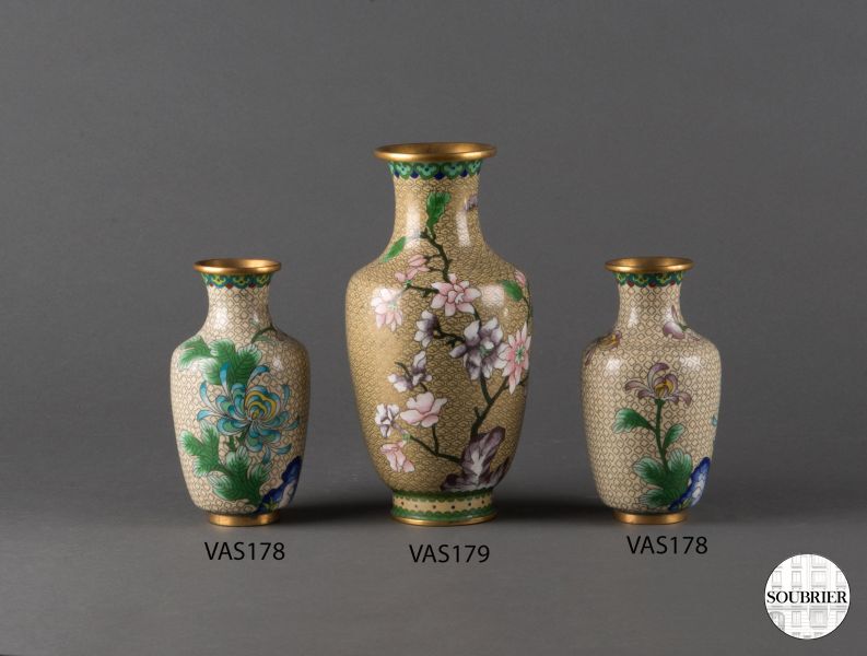 Vases chinois cloisonnés