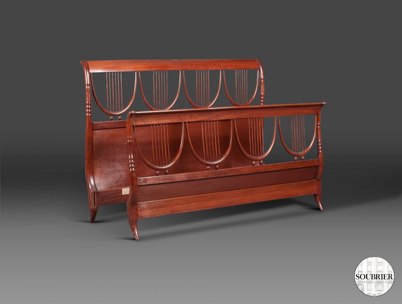 English mahogany bed