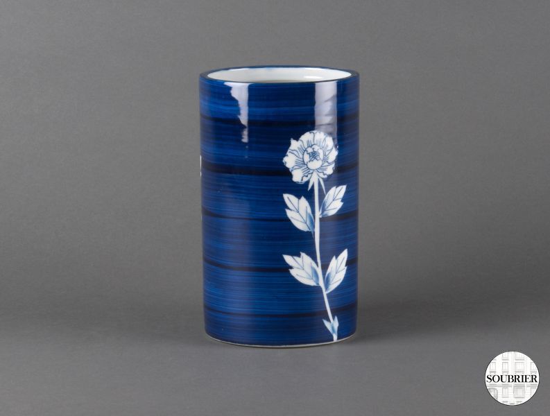 White flowers blue chinese vase